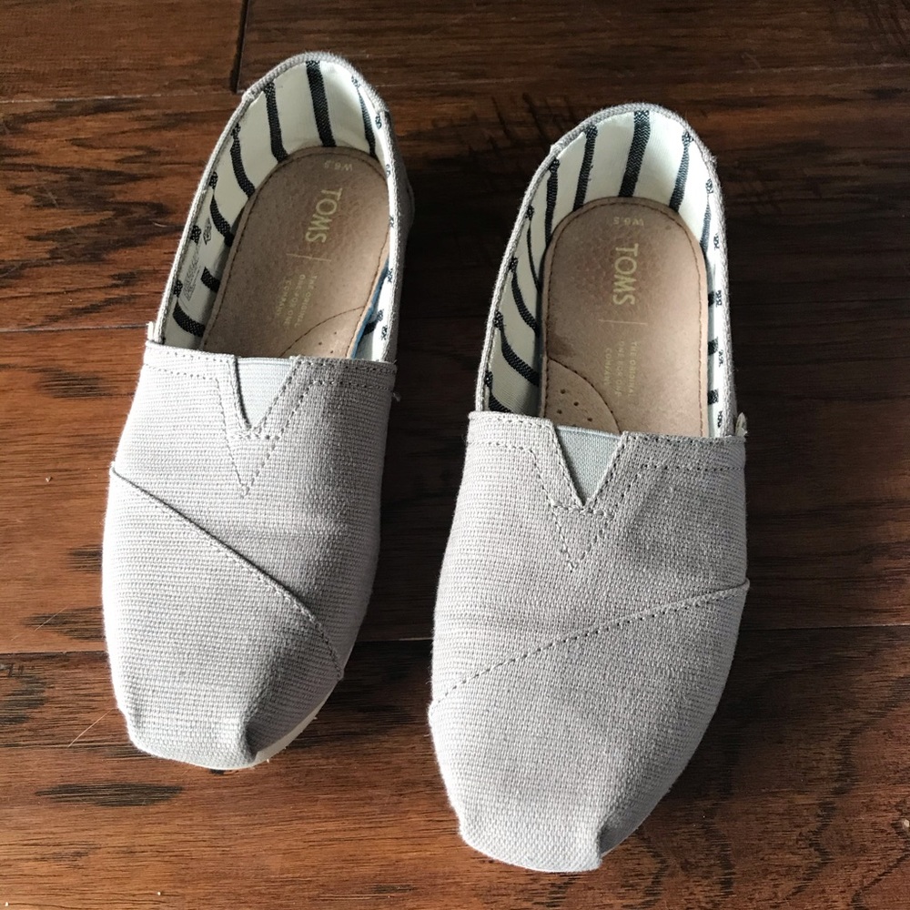 TOMS casual slip-ons